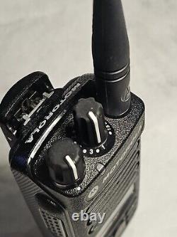 Motorola Xpr 3500e (aah02rdh9va7an-ama) Radio À Deux Voies Uhf (très Bon État)