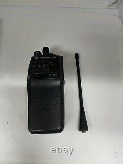 Motorola Xpr-6350 Vhf Radio Portable À Deux Voies 136-184 Mhz Avec Batterie/antenne