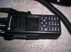 Motorola Xpr 7550e Radio À Double Sens Avecimpres Batt MIC & Charger Aah56rdn9wa1an