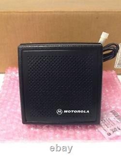 Motorola Xtl1500 800mhz P25 Radio Mobile Numérique Avec Microphone/ Haut-parleur/montage/câbles/qty