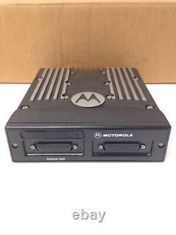 Motorola Xtl5000 M20urs9pw1an Radio Numérique Avec Haut-parleur/rackets/mic/cable/antenne