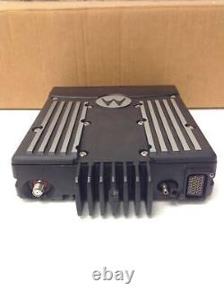 Motorola Xtl5000 M20urs9pw1an Radio Numérique Avec Haut-parleur/rackets/mic/cable/antenne