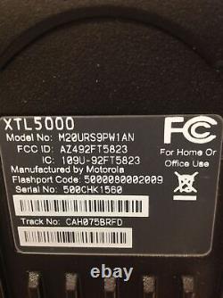 Motorola Xtl5000 M20urs9pw1an Radio Numérique Avec Haut-parleur/rackets/mic/cable/antenne