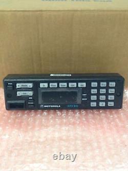 Motorola Xtl5000 M20urs9pw1an Radio Numérique Avec Haut-parleur/rackets/mic/cable/antenne