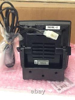 Motorola Xtl5000 M20urs9pw1an Radio Numérique Avec Haut-parleur/rackets/mic/cable/antenne