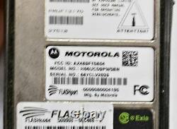 Motorola Xts1500 H66ucd9pw5bn 700/800 Mhz Radio Bidirectionnelle Avec Chargeur