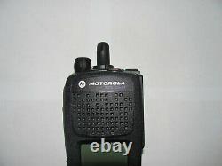 Motorola Xts2500 II 700 / 800mhz P25 9600 Radio Numérique H46ucf9pw6bn