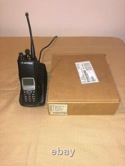 Motorola Xts5000 III Uhf Q Fractionné 380-470 Mhz Radio Avec Nsa Type-1 Et 4x Crypto