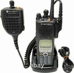 Motorola Xts5000 Uhf 450-512 Mhz P25 Radio Numérique À Deux Voies Des Gps H18sdh9pw7an