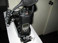 Motorola Xts 5000 Modèle II 700 / 800mhz P25 9600 Two Way Radio Xts5000