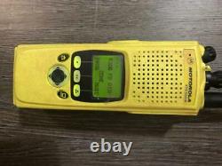 Motorola Xts 5000r H18ucf9pw6an Radio D'incendie Smartzone Robuste Avec Batterie Clip MIC