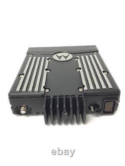 NOUVELLE radio bidirectionnelle mobile Motorola XTL 5000 700/800 MHz Az492ft5823withCable, QTY