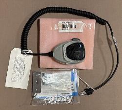 Nouveau (boîte ouverte) Motorola MCS2000 Modèle III M01KLN9PW6AN Radio Mobile 100 Watts