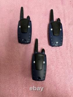 Nouveau lot de 2 radios Motorola Talkabout FR60 bidirectionnelles + 3 d’occasion
