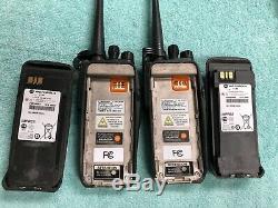 Paire Motorola Mototrbo Xpr Xpr6100 Uhf 6100 Radios Bidirectionnelles Avec Chargeur