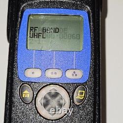 RADIO BIDIRECTIONNELLE MOTOROLA XTS5000 UHF 380-470 MHz D'OCCASION H18QDF9PW6AN EN BON ÉTAT