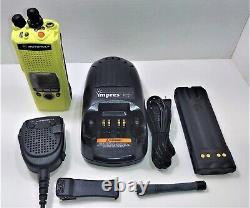 RADIO NUMÉRIQUE BIDIRECTIONNELLE MOTOROLA XTS5000 UHF 380-470mhz P25 AVEC AES-256 H18QDF9PW6AN