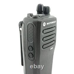 Radio Motorola CP200D 2 Voies VHF 16 Canaux AAH01JDC9JA2AN Excellent