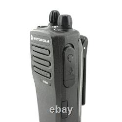 Radio Motorola CP200D 2 Voies VHF 16 Canaux AAH01JDC9JA2AN Excellent