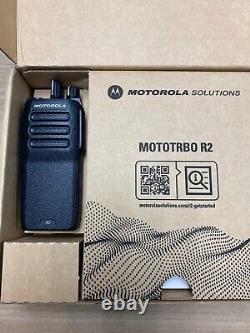 Radio Portable Bidirectionnelle UHF 400-480MHz Motorola MOTOTRBO R2 IP55 AAH11YDC9JA2AN