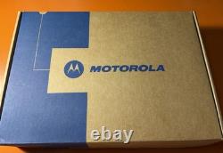 Radio UHF Motorola HT1550 XLS (AAH25RDN9DU8AN) 403-470 MHz