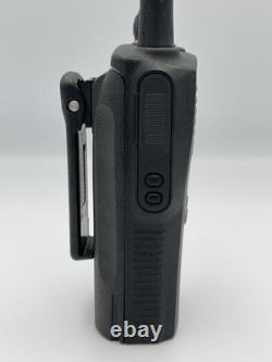 Radio VHF Motorola CP200XLS en excellent état avec chargeur, programmation gratuite