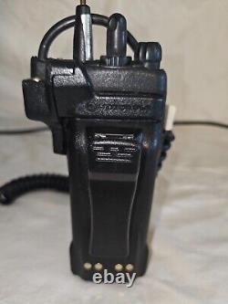 Radio bidirectionnelle Motorola Astro XTS 2500 Modèle II H46UCF9PW6BN avec chargeur, lot de 2