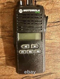 Radio bidirectionnelle Motorola CP185 UHF 435-480 MHz 16 canaux 4 watts AAH03RDF8AA7AN