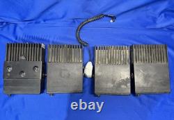 Radio bidirectionnelle Motorola MaxTrac D45MWA5GB7AK 4 avec microphones, radios allumées, lisez.