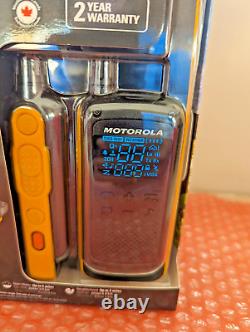 Radio bidirectionnelle Motorola Talkabout T472: Appariement facile, résistant aux intempéries, chargement USB