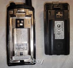 Radio bidirectionnelle Motorola Walmart RDM2070d avec batterie et chargeur