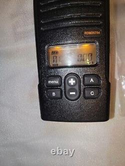 Radio bidirectionnelle Motorola Walmart RDM2070d avec batterie et chargeur
