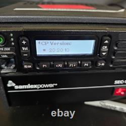 Radio bidirectionnelle Motorola XPR2500 avec alimentation Samlex SEC-1212