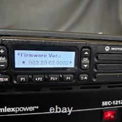 Radio bidirectionnelle Motorola XPR2500 avec alimentation Samlex SEC-1212