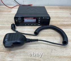 Radio bidirectionnelle Motorola XPR5580E AAM28UMN9RA1AN Microphone SANS FICHIER DE FRÉQUENCE E