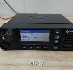 Radio bidirectionnelle Motorola XPR5580E AAM28UMN9RA1AN Microphone SANS FICHIER DE FRÉQUENCE E