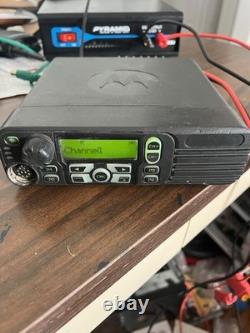 Radio bidirectionnelle Motorola XPR 4550 VHF DMR