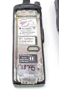 Radio bidirectionnelle Motorola XTS5000 2X H18UCH9PW7AN seulement 1-3.9 Watts 764-870mhz UHF
