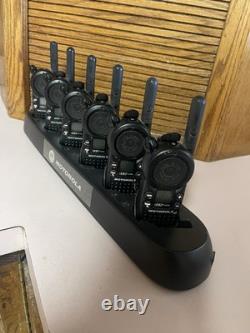 Radio bidirectionnelle UHF 4 canaux Motorola CLS1410 avec 3 batteries, set de 6