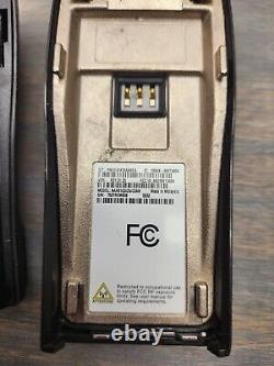 Radio bidirectionnelle UHF Motorola CP200d AAH01QDC9JC2AN AVEC BATTERIE ET CHARGEUR