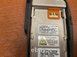 Radio bidirectionnelle UHF Motorola XPR 6550 AAH55TDH9LA1AN avec kit de batterie NON TESTÉ