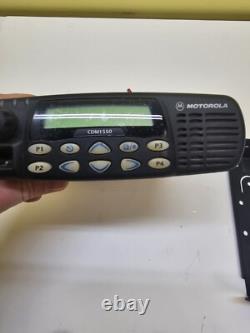 Radio bidirectionnelle VHF Motorola CDM1550 136-174 MHz AAM25KKF9AA5AN avec microphone