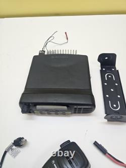 Radio bidirectionnelle VHF Motorola CDM1550 136-174 MHz AAM25KKF9AA5AN avec microphone