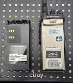 Radio bidirectionnelle VHF Motorola HT1250-LS+ AAH25KDF9DP5AN 136-174 Mhz expédition rapide