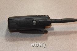 Radio bidirectionnelle VHF Motorola XPR7350 136-174 MHz avec chargeurs de bureau et de véhicule