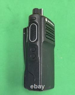 Radio bidirectionnelle VHF Motorola XPR 7350e AAH56JDC9WA1AN avec batterie