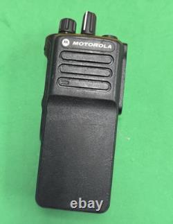 Radio bidirectionnelle VHF Motorola XPR 7350e AAH56JDC9WA1AN avec batterie