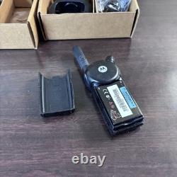 Radio bidirectionnelle analogique UHF Motorola VL50 avec 2 chargeurs TESTÉE