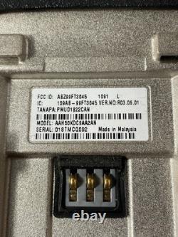 Radio bidirectionnelle antique Motorola CP200 avec accessoires, lire la description