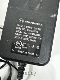 Radio bidirectionnelle antique Motorola CP200 avec accessoires, lire la description